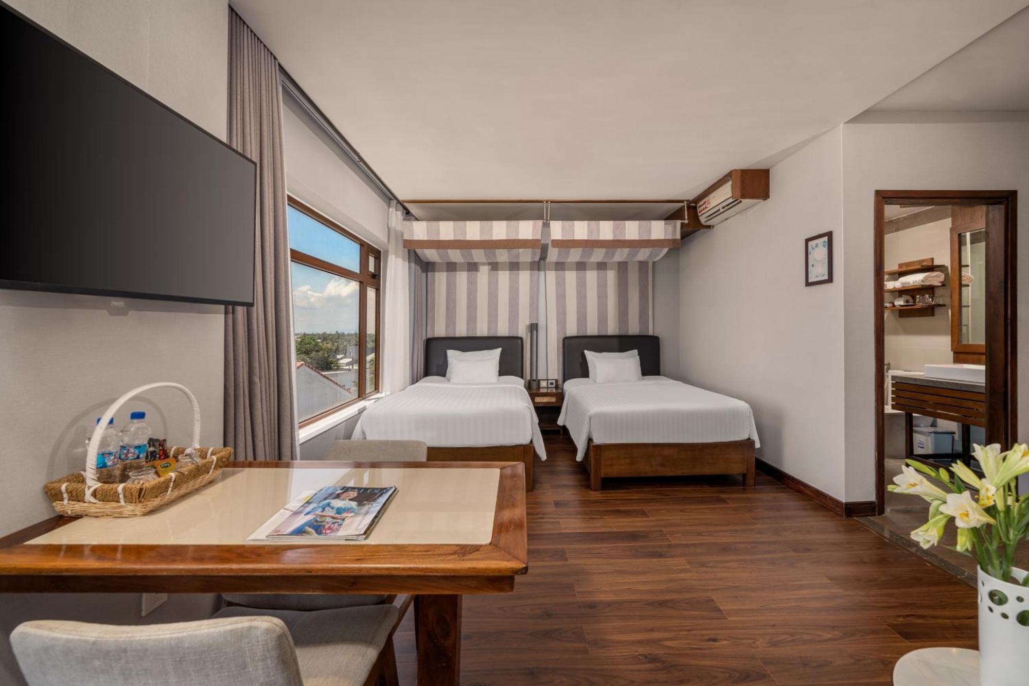 Hoi An Ocean Front Hotel Экстерьер фото